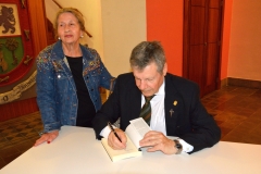 Presentacion-del-Libro-Bendita-la-Politica.-Malditos-lo-que-la-degradan-111