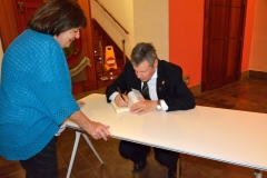 Presentacion-del-Libro-Bendita-la-Politica.-Malditos-lo-que-la-degradan-132